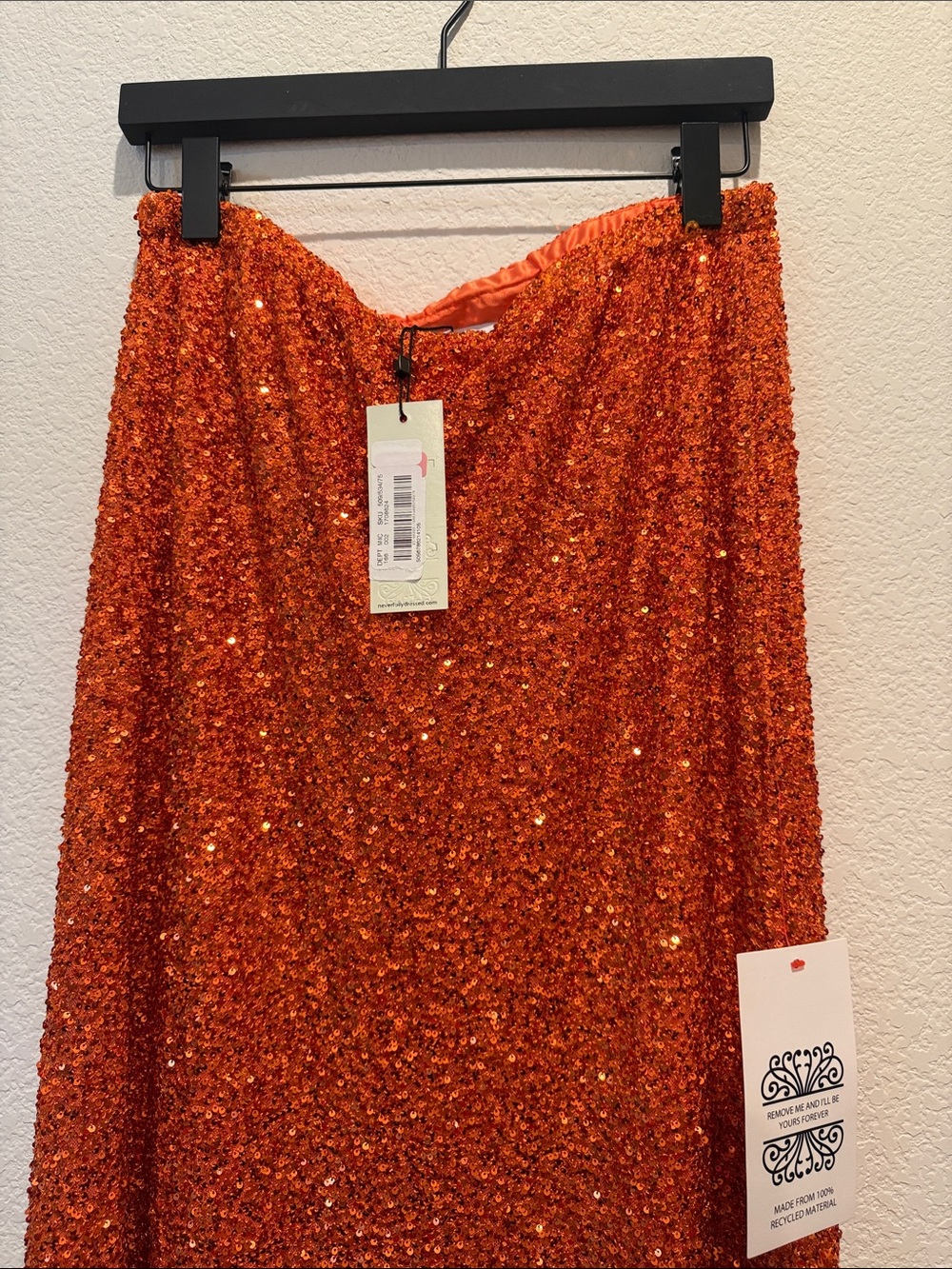 NWT Never Fully Dressed Orange
Sequin Dorris Skirt - Picture 14 of 15